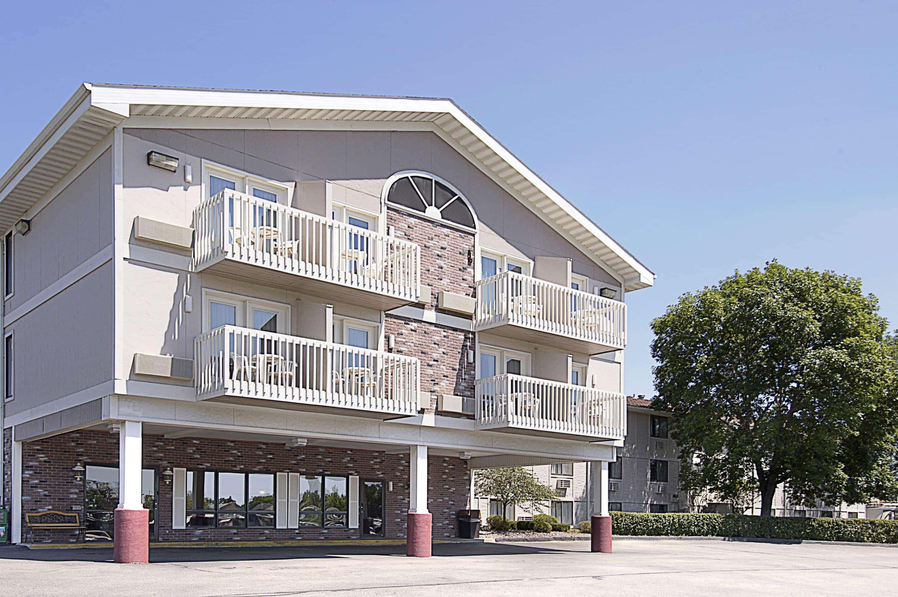 Baymont By Wyndham Rochester Mayo Clinic Area Zewnętrze zdjęcie
